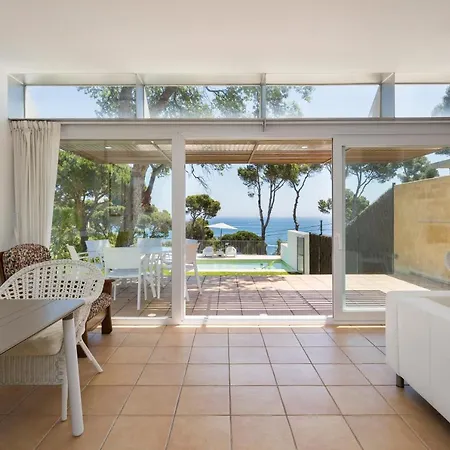 Villa Luxury In Front Of The Beach Popeta Calella De Palafrugell