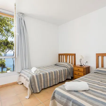 Luxury In Front Of The Beach Popeta Villa *